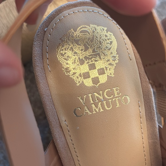 Vince Camuto Jenevya open toe clunky platform suede heels sandals - Picture 6 of 8